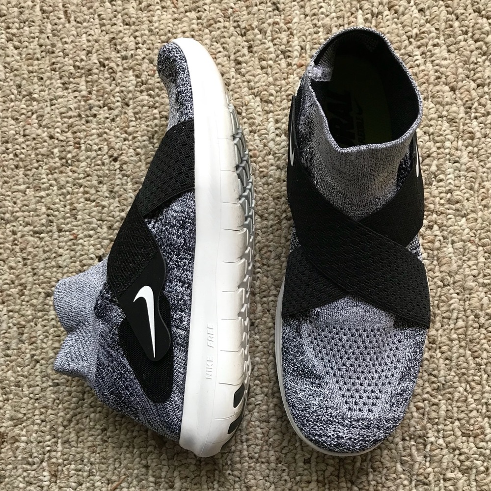 Nike Free RN Motion Flyknit - Women’s